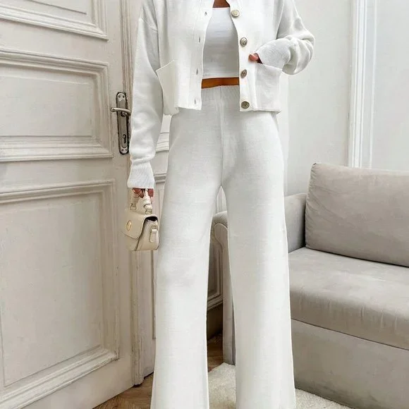 White Casual Women's Metallic Button Polo Collar Knit Cardigan & Sweater - Picture 5 of 6